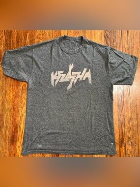 Large Kesha Heather Gray Short Sleeve Music Shirt